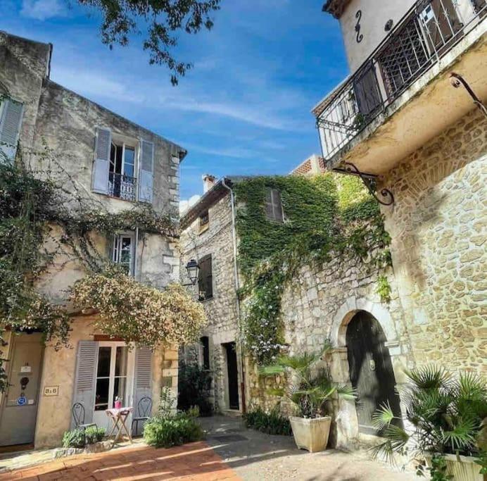 L Appartement De Manon, Centre Historique Du Vieil Antibes Buitenkant foto